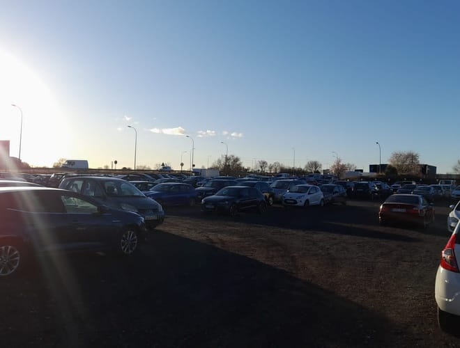 Pléyades Valet Parking - parking lotnisko Madryt Pléyades Parking Valet - usługa valet przy lotnisku Madryt-Barajas